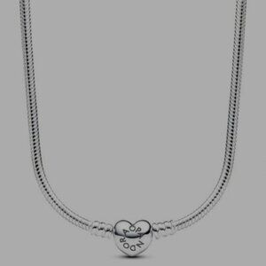 ✅Pandora Moments Heart Clasp Snake Chain Necklace